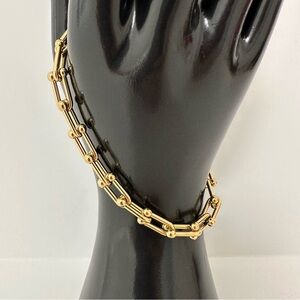 Horseshoe Link Chain Gold Bracelet